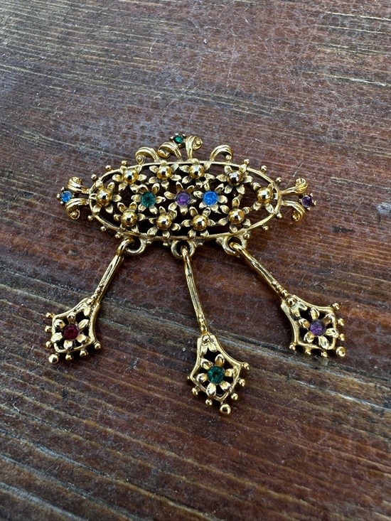 Vintage Gold Tone Dangling Floral Brooch with Multicolor Rhinestones - Picture 4 of 7